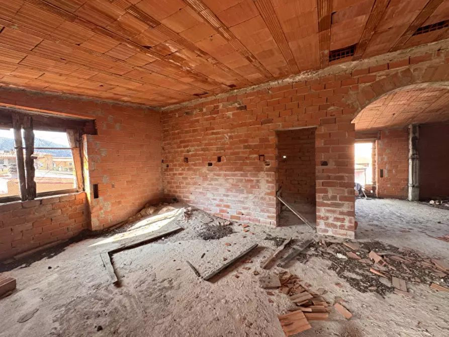 Immagine 25 di Appartamento in vendita  in Via Giordano Bruno a Siniscola