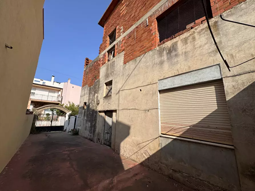 Immagine 31 di Appartamento in vendita  in Via Giordano Bruno a Siniscola