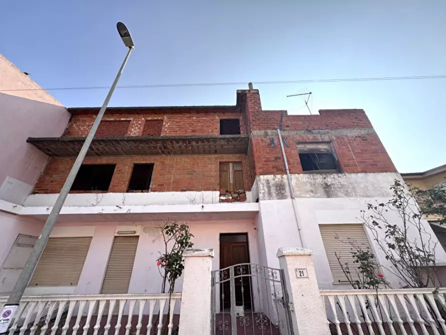 Immagine 35 di Appartamento in vendita  in Via Giordano Bruno a Siniscola