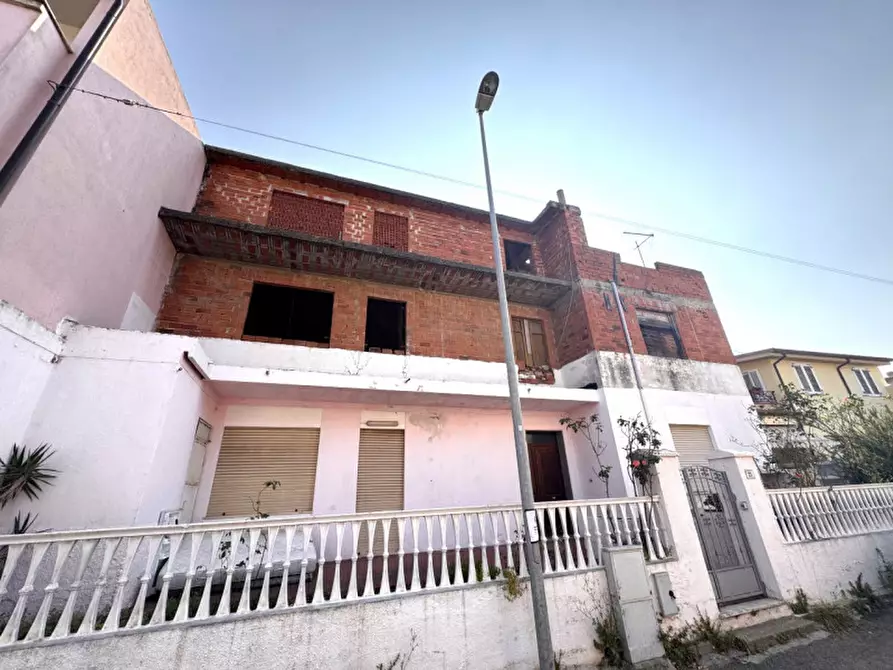 Immagine 37 di Appartamento in vendita  in Via Giordano Bruno a Siniscola