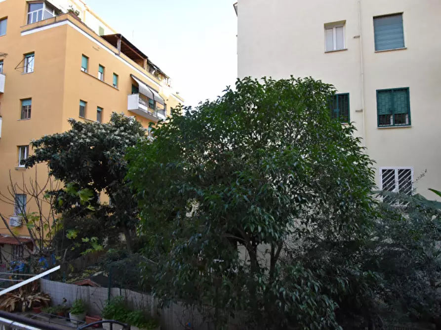 Immagine 36 di Appartamento in vendita  in Via di Monte Verde a Roma