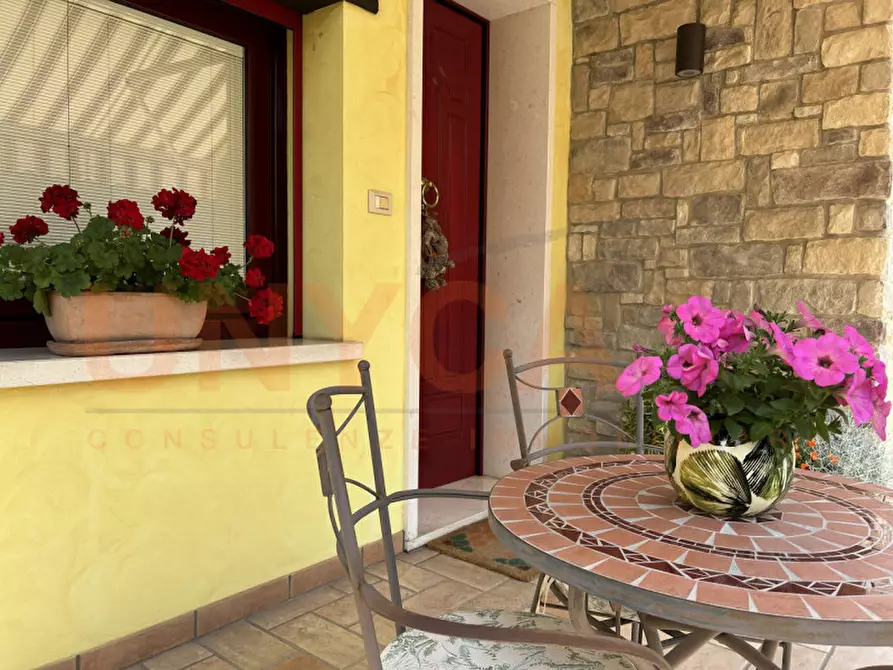 Immagine 2 di Casa indipendente in vendita  in Via Primo Levi a Mestrino