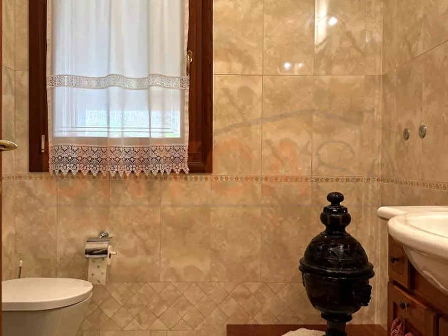 Immagine 9 di Casa indipendente in vendita  in Via Primo Levi a Mestrino