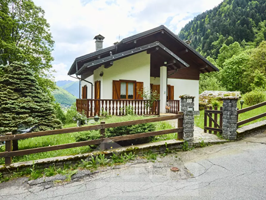 Immagine 4 di Casa indipendente in vendita  in via Pietre Grosse, 23 a Piode