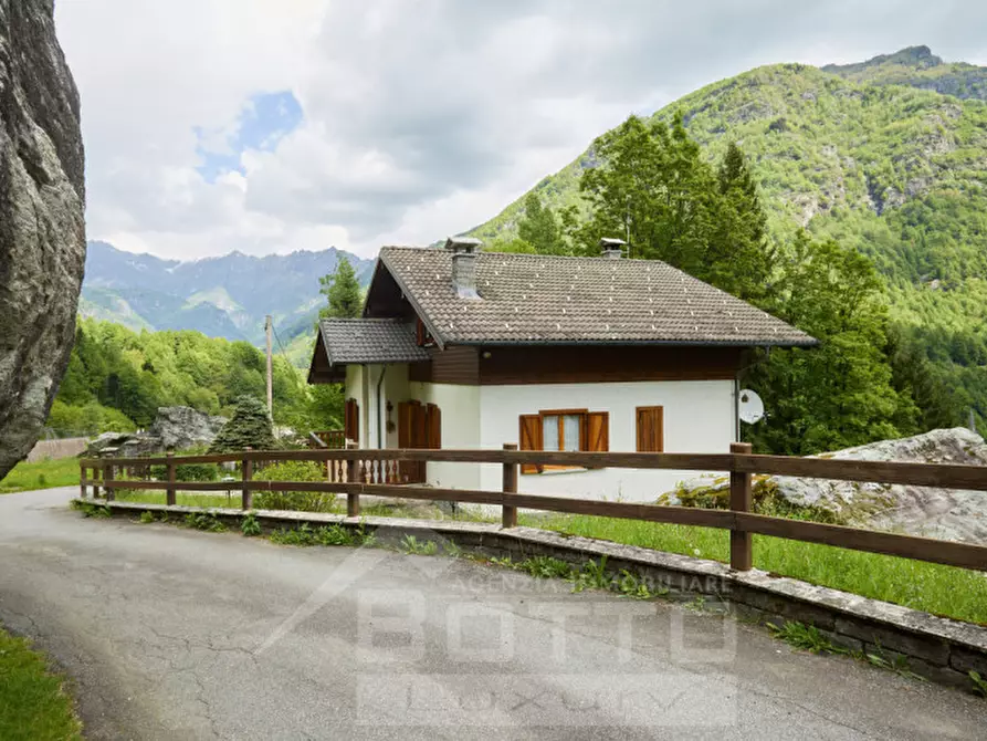 Immagine 42 di Casa indipendente in vendita  in via Pietre Grosse, 23 a Piode