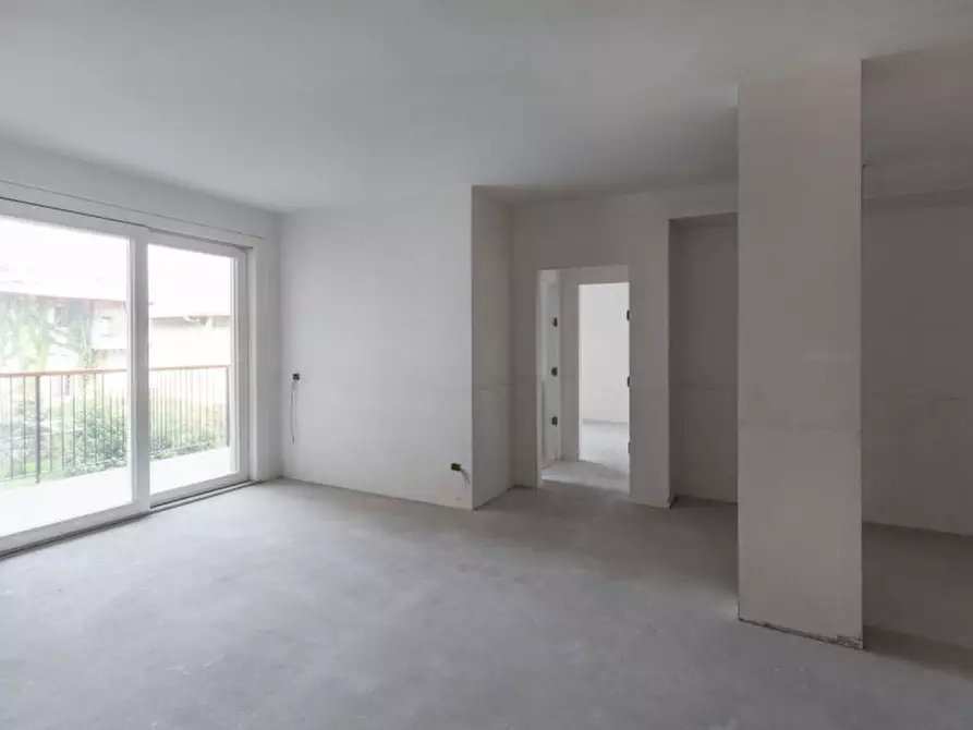 Immagine 29 di Appartamento in vendita  in piazza visconti 13 a Rho