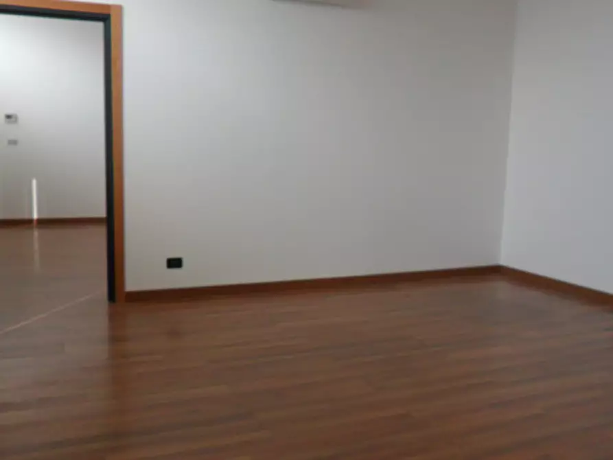 Immagine 4 di Capannone industriale in vendita  in via ragusa a Albignasego