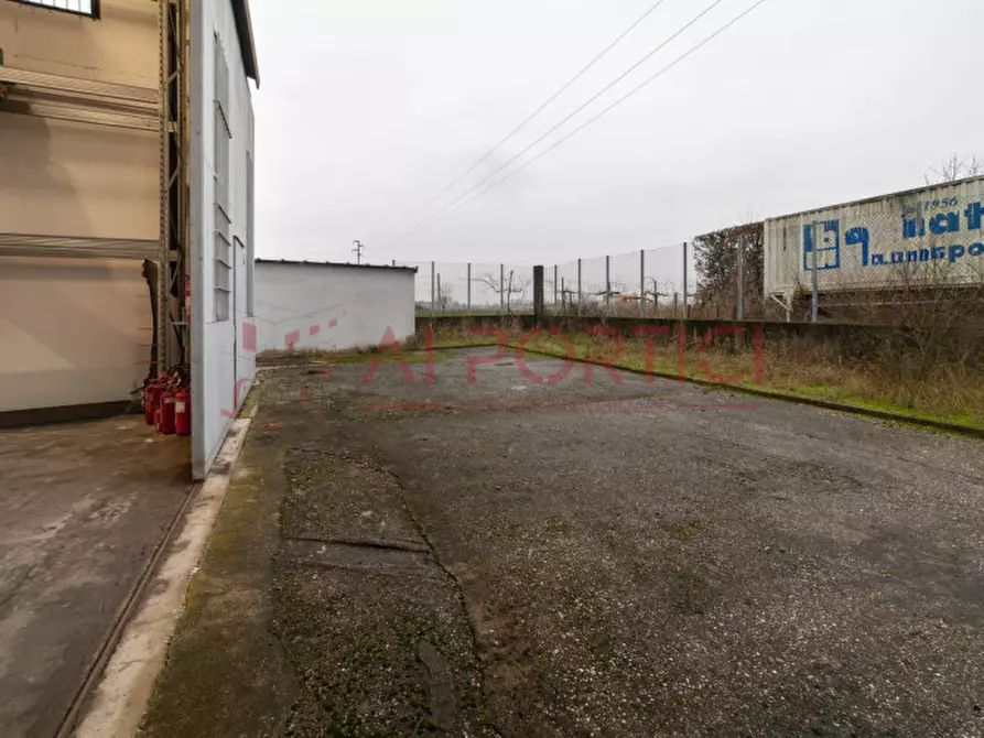 Immagine 21 di Capannone industriale in vendita  in Via Padana a Sant'angelo Di Piove Di Sacco