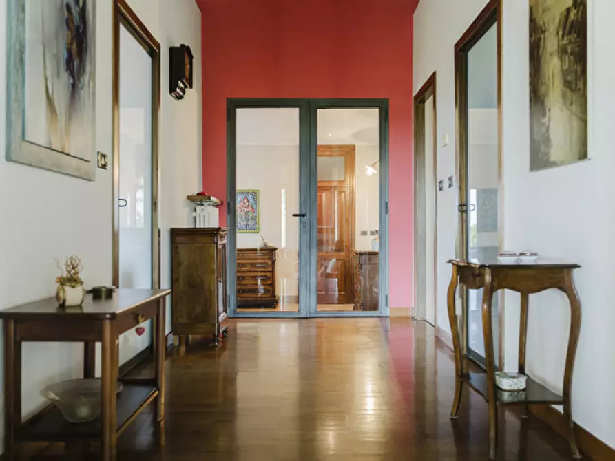 Immagine 8 di Villa in vendita  in Via Moletolo, 169 a Parma