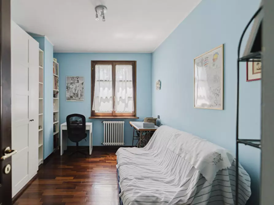 Immagine 11 di Villa in vendita  in Via Moletolo, 169 a Parma