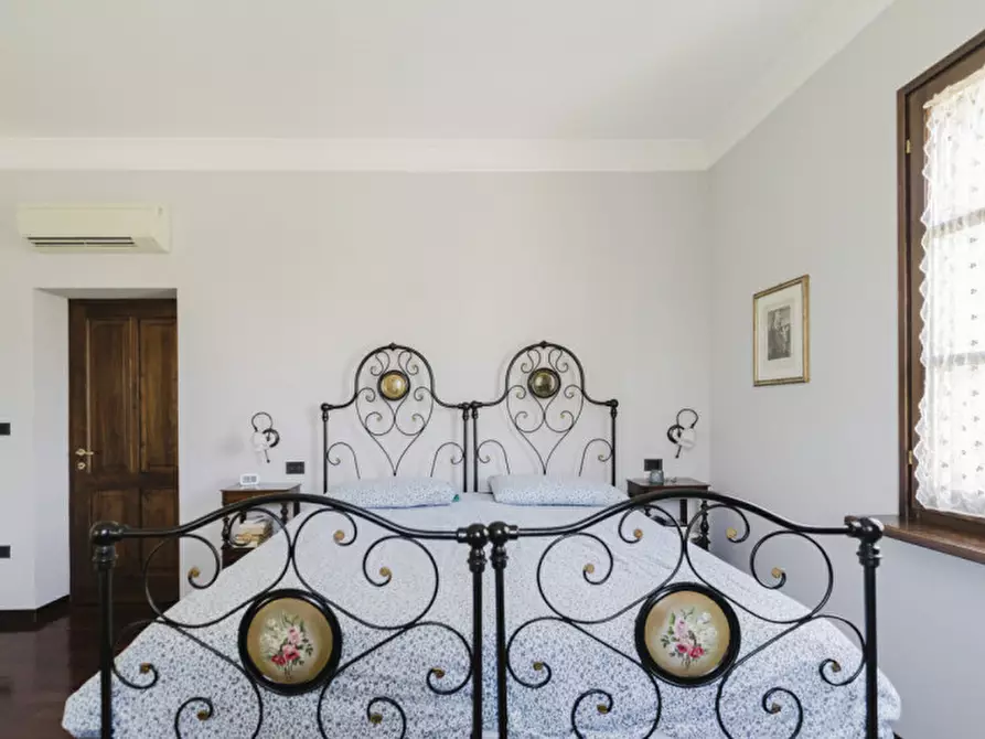 Immagine 16 di Villa in vendita  in Via Moletolo, 169 a Parma