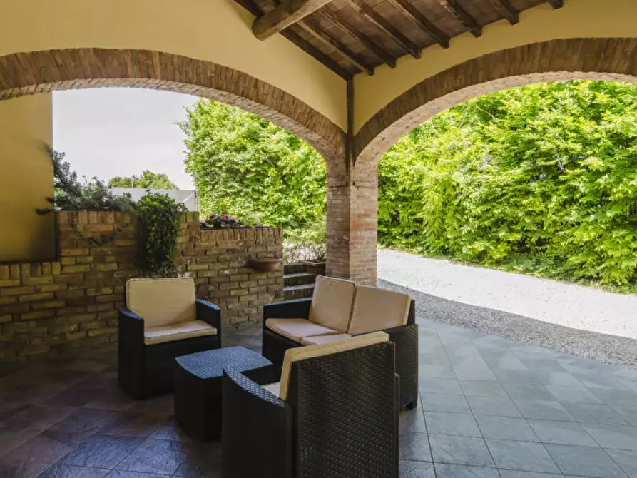 Immagine 30 di Villa in vendita  in Via Moletolo, 169 a Parma