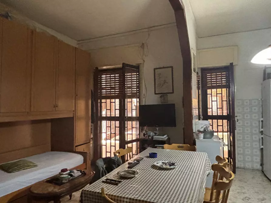 Immagine 5 di Appartamento in vendita  in VIA GAETANO DE BOTTIS a Torre Del Greco