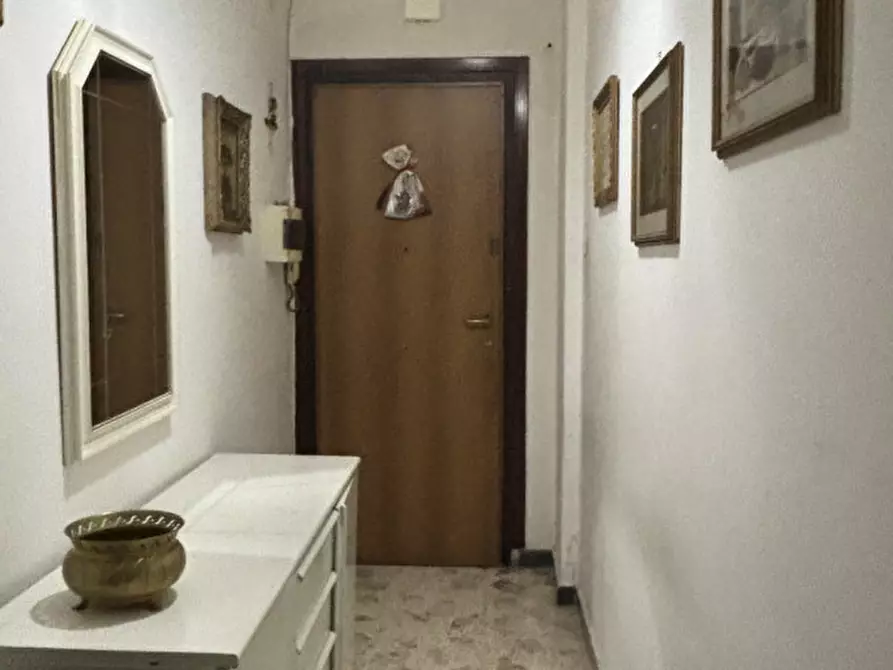 Immagine 7 di Appartamento in vendita  in VIA GAETANO DE BOTTIS a Torre Del Greco