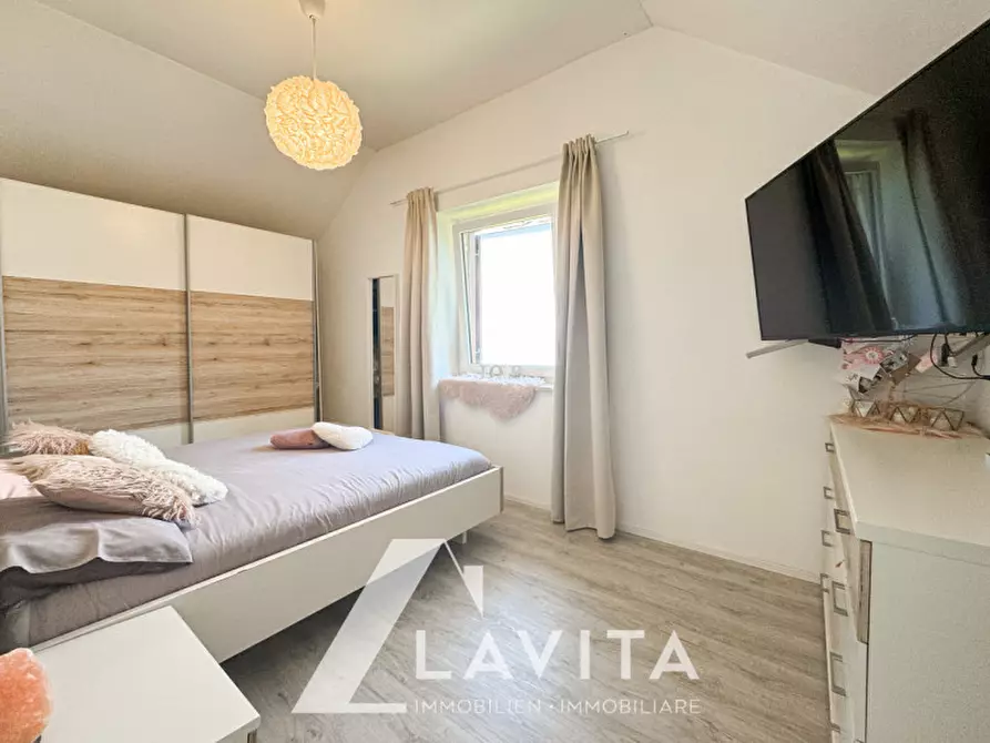 Immagine 18 di Appartamento in vendita  in via Riva del Garda a Bolzano