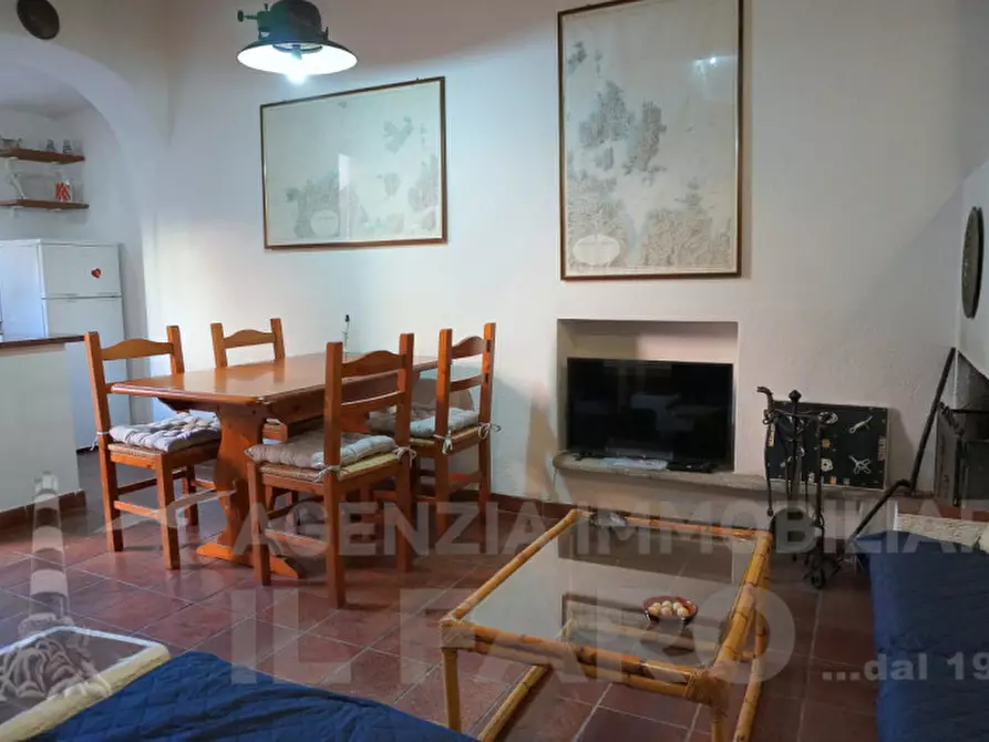 Immagine 3 di Appartamento in affitto  in via cairoli a La Maddalena