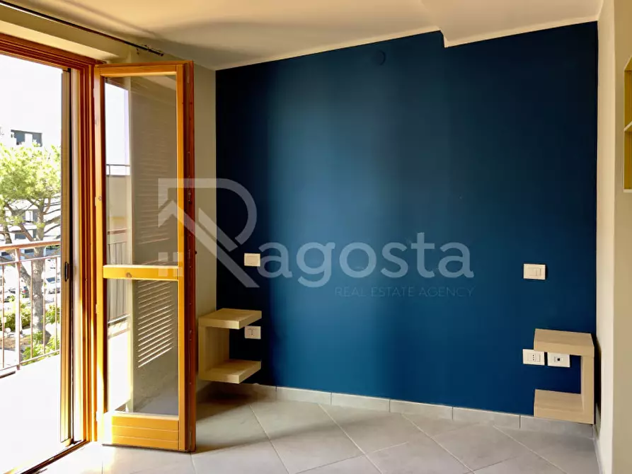 Immagine 12 di Attico in vendita  in Via Giacomo Budetti 134 a Pontecagnano Faiano