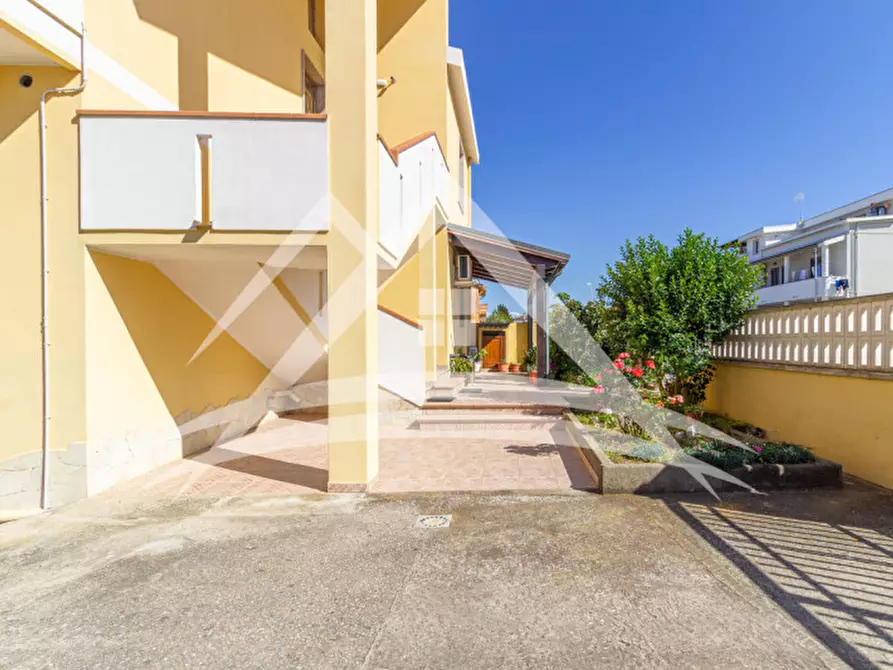 Immagine 3 di Appartamento in vendita  in Via delle Mimose, 3 a Porto Torres