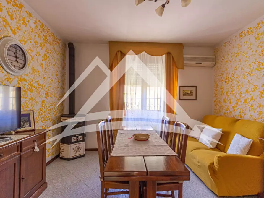 Immagine 8 di Appartamento in vendita  in Via delle Mimose, 3 a Porto Torres