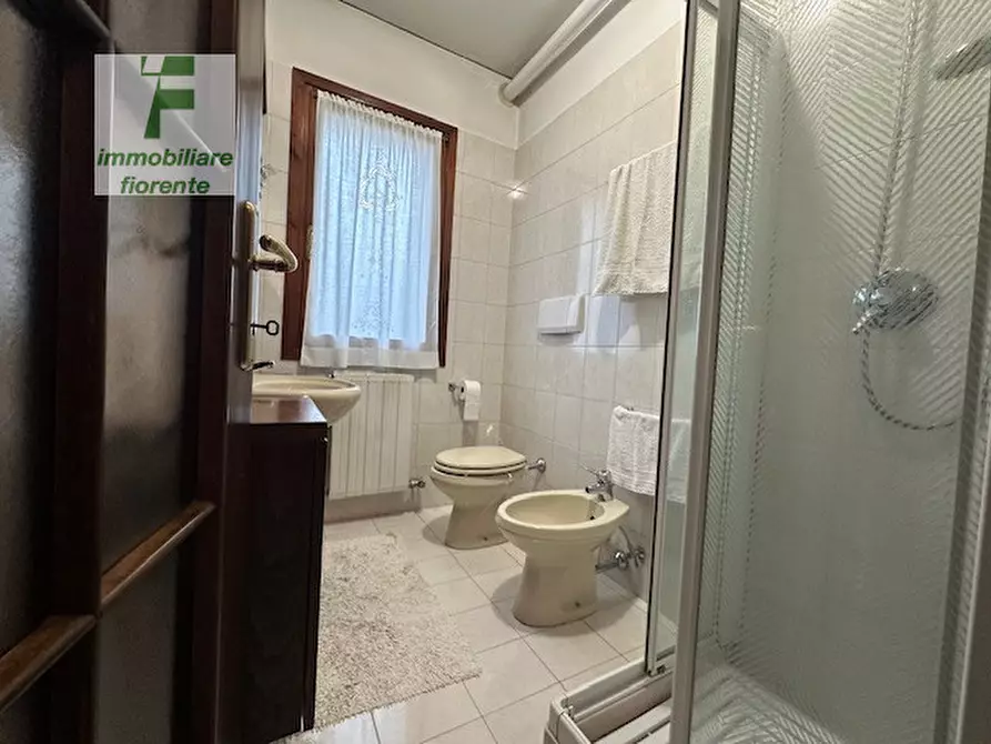 Immagine 7 di Casa quadrifamiliare in vendita  in VIA PELLICO a Santa Maria Di Sala