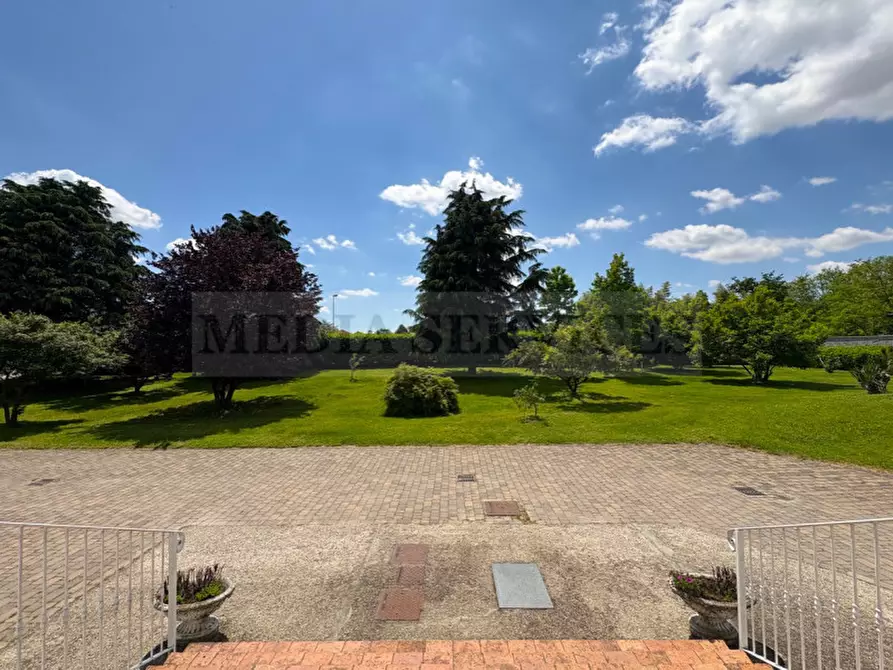 Immagine 7 di Villa in vendita  in via Roma n° 35 a Garlasco