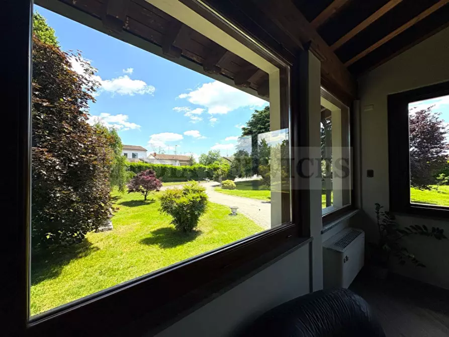Immagine 24 di Villa in vendita  in via Roma n° 35 a Garlasco