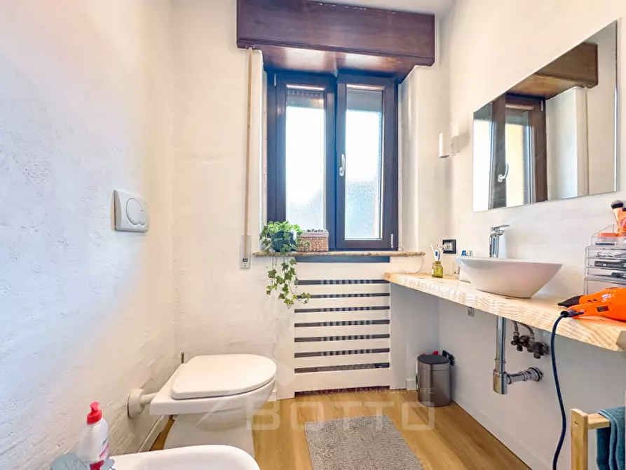 Immagine 12 di Appartamento in vendita  in Via Roma n 8g a Grignasco