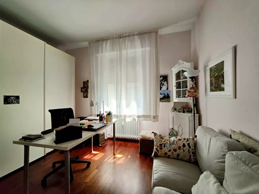 Immagine 38 di Appartamento in vendita  in Piazza Trento e Trieste a Bologna