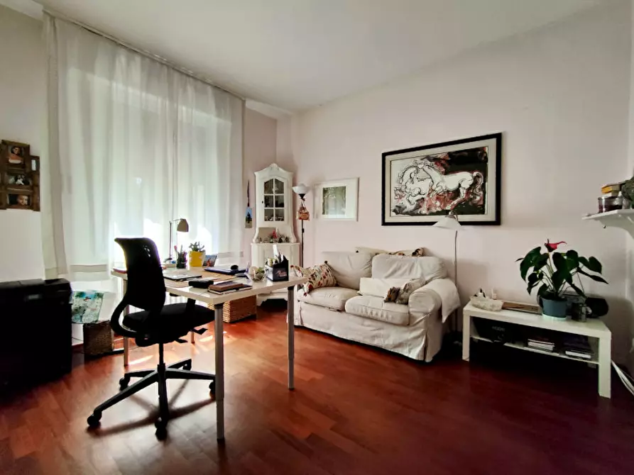 Immagine 39 di Appartamento in vendita  in Piazza Trento e Trieste a Bologna