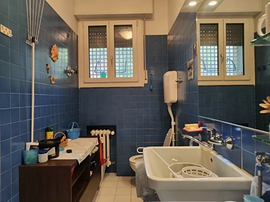 Immagine 45 di Appartamento in vendita  in Piazza Trento e Trieste a Bologna