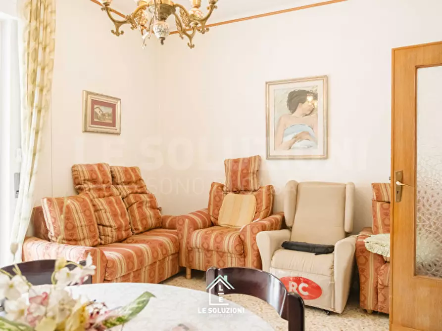 Immagine 3 di Appartamento in vendita  in Via Giuseppe Di Vittorio 40 a Putignano