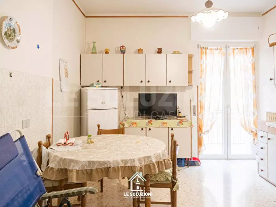Immagine 8 di Appartamento in vendita  in Via Giuseppe Di Vittorio 40 a Putignano
