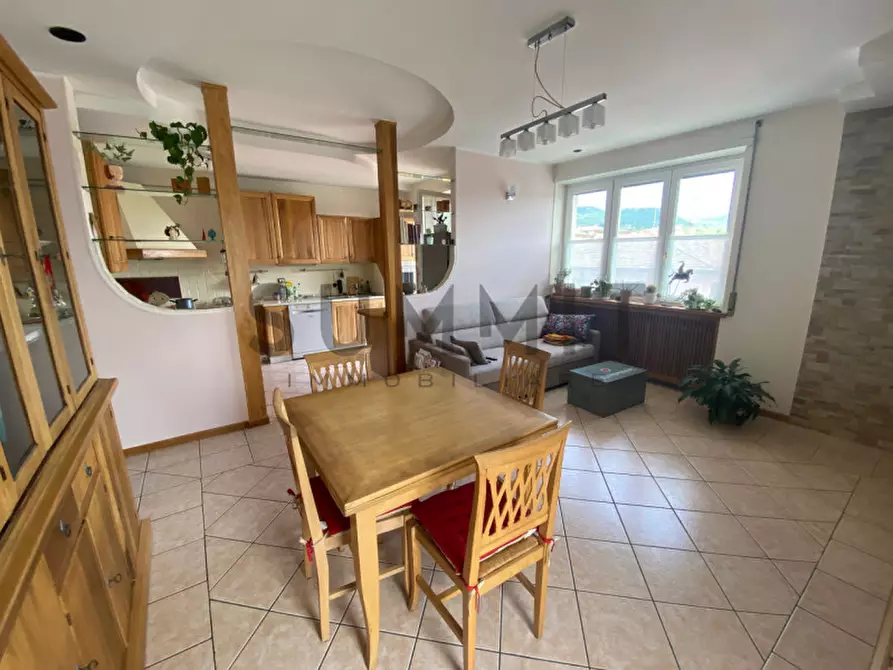 Immagine 4 di Appartamento in vendita  a Schio