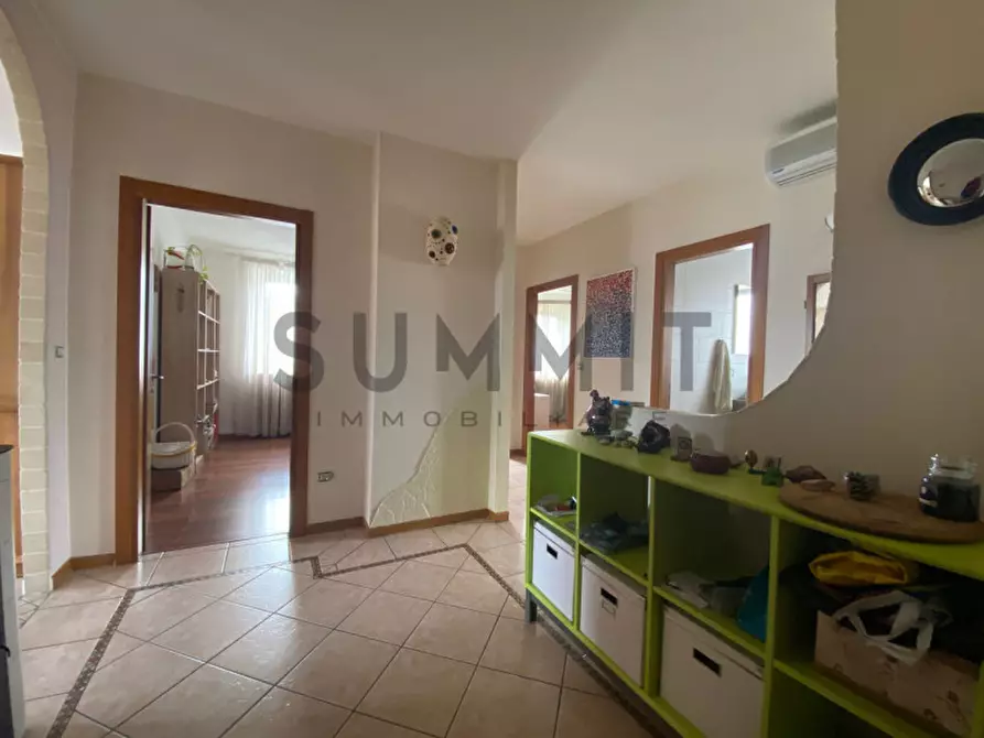 Immagine 9 di Appartamento in vendita  a Schio