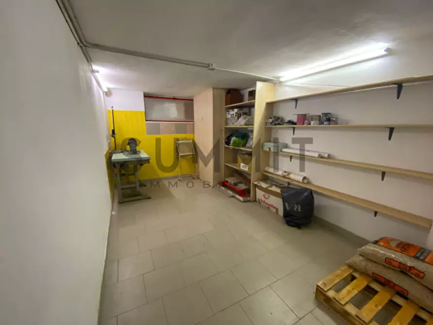 Immagine 18 di Appartamento in vendita  a Schio