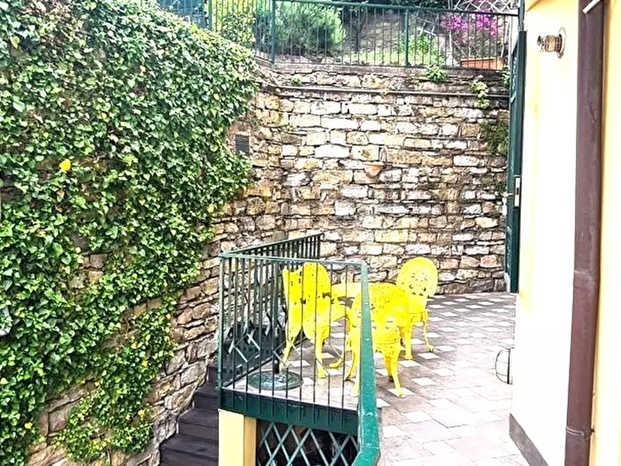 Immagine 12 di Appartamento in vendita  in Via Enrico Figari a Camogli