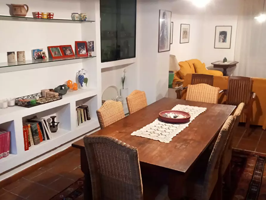 Immagine 6 di Villa in vendita  a Reggio Di Calabria