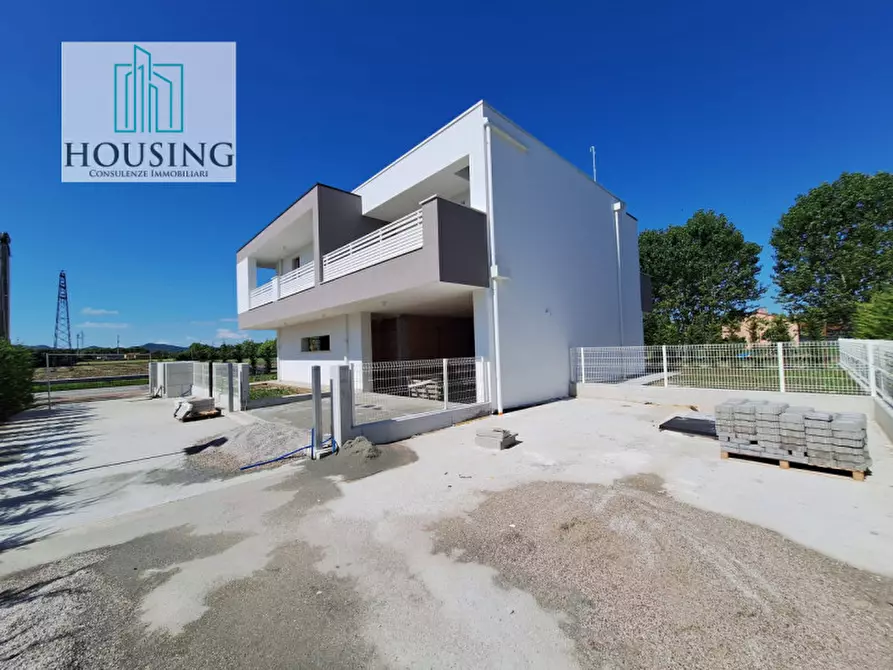 Immagine 38 di Casa indipendente in vendita  a Abano Terme