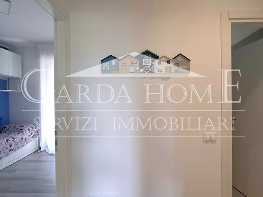 Immagine 13 di Appartamento in affitto  in Lungolago Cesare Battisti a Desenzano Del Garda