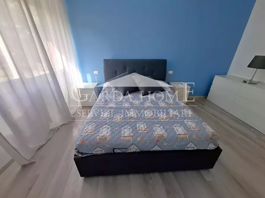 Immagine 14 di Appartamento in affitto  in Lungolago Cesare Battisti a Desenzano Del Garda