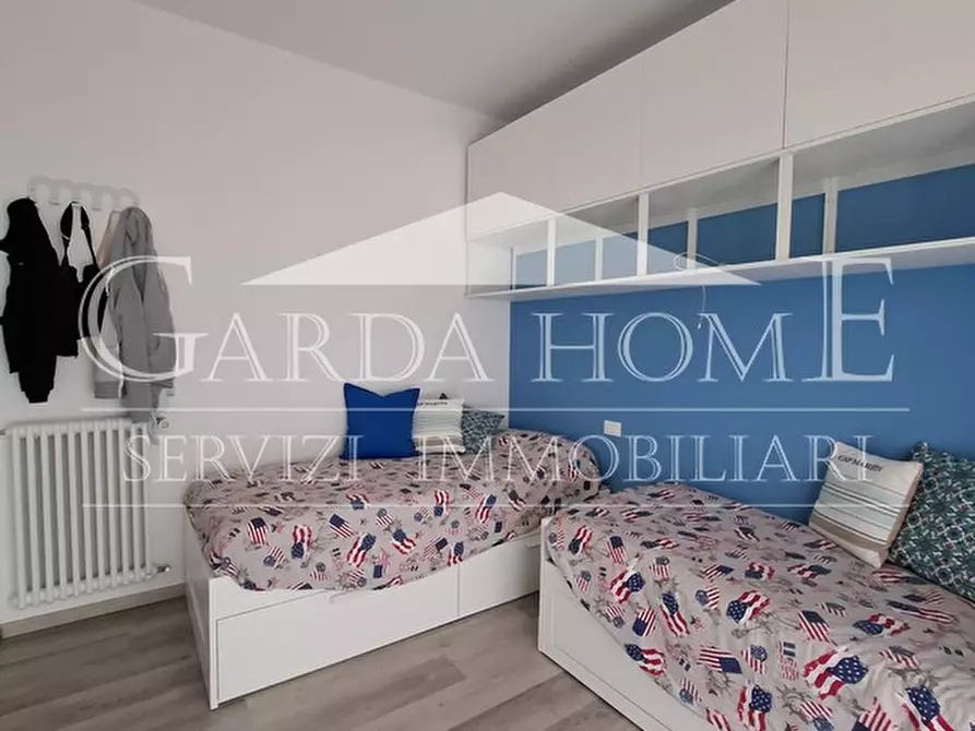 Immagine 26 di Appartamento in affitto  in Lungolago Cesare Battisti a Desenzano Del Garda