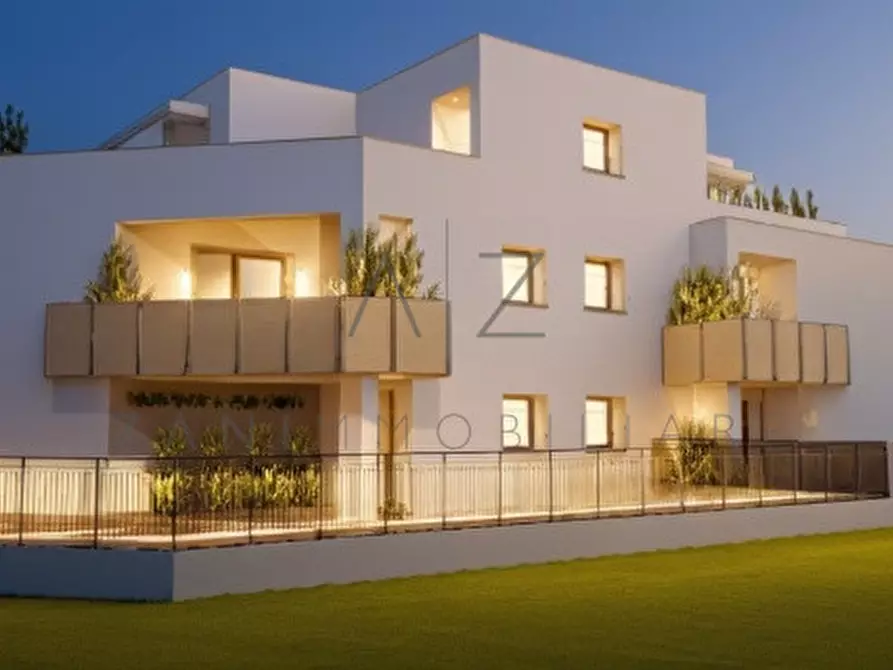 Immagine 1 di Attico in vendita  in Via San Francesco a Cassola