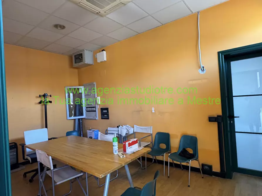 Immagine 3 di Capannone industriale in vendita  in Via Selvanese 22 a Venezia