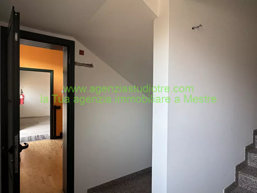 Immagine 4 di Capannone industriale in vendita  in Via Selvanese 22 a Venezia