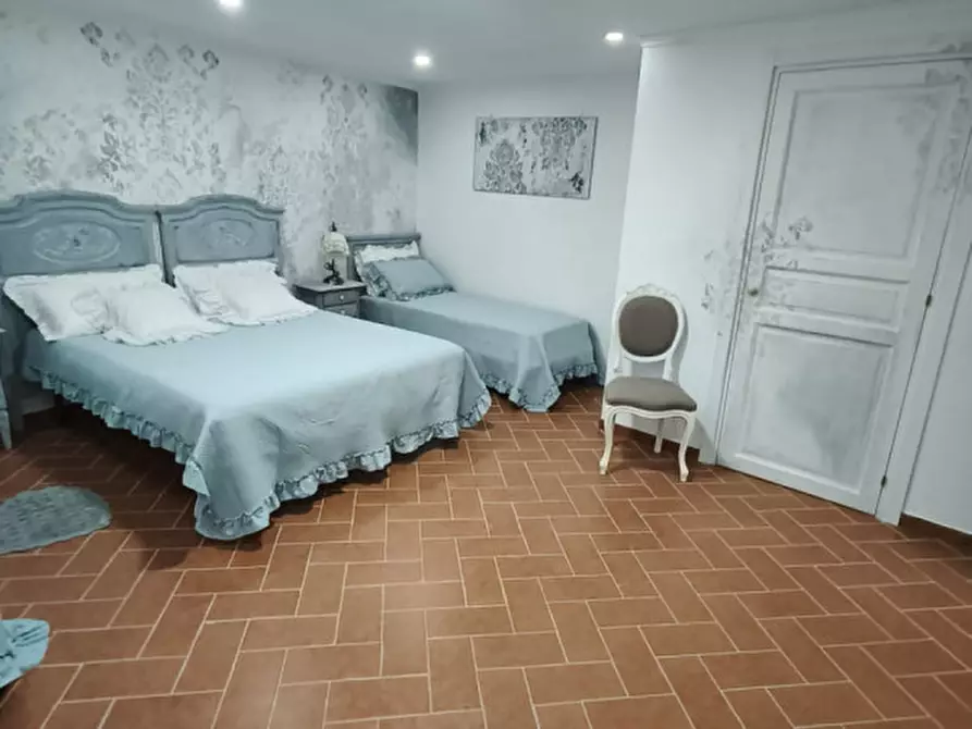 Immagine 27 di Appartamento in affitto  in Vico dei Miracoli 45 a Napoli