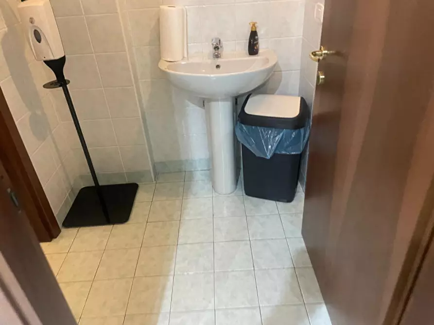 Immagine 10 di Ufficio in vendita  in Via Palazzina, 33 a Cornedo Vicentino