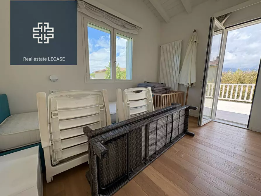 Immagine 7 di Villa in vendita  in Via Versilia a Forte Dei Marmi