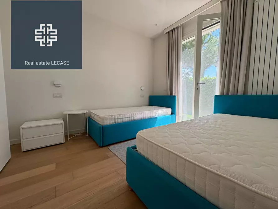 Immagine 20 di Villa in vendita  in Via Versilia a Forte Dei Marmi