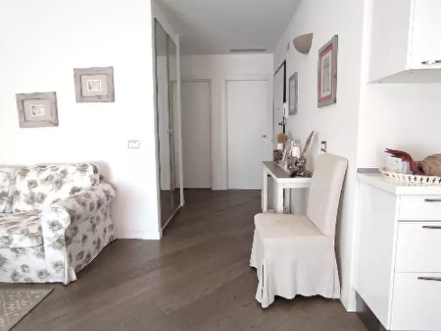 Immagine 4 di Appartamento in vendita  in corso matteotti a Rapallo