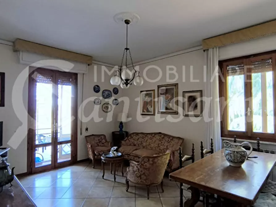 Immagine 5 di Villa in vendita  in Via Alessandro Volta a Montelupo Fiorentino